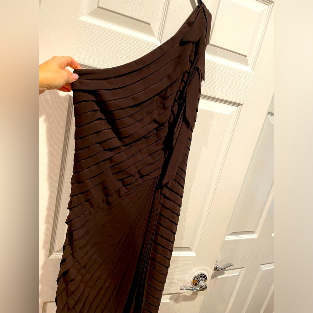 Tadashi Shoji Brown Tiered Gown Gem